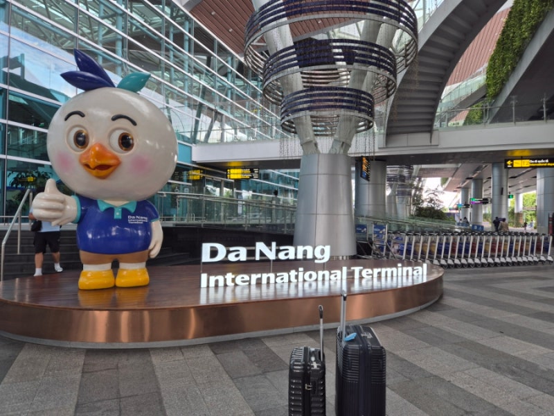 베트남 다낭 여행 첫째 날/ 다낭공항 그랩 타는 곳, 미케비치해변