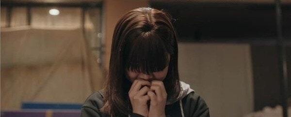 날아올라라 나비 김향기, 첫 영업부터 고객에게 '눈빛이 기분 나빠' 수난 예고