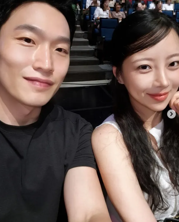 유현철 김슬기, 파경 위기 딛고 10월 24일 결혼식, 화장실 카톡은 무슨 일?