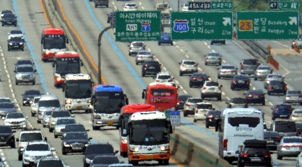 추석 고속도로 정체 예상시간 총정리, 24일 오전과 25일 오후만 피하면 된다
