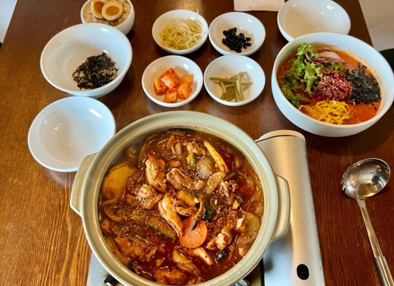慶州ファンリダンギルの美味しい店、韓国料理デートに東洋白飯の韓屋レストラン