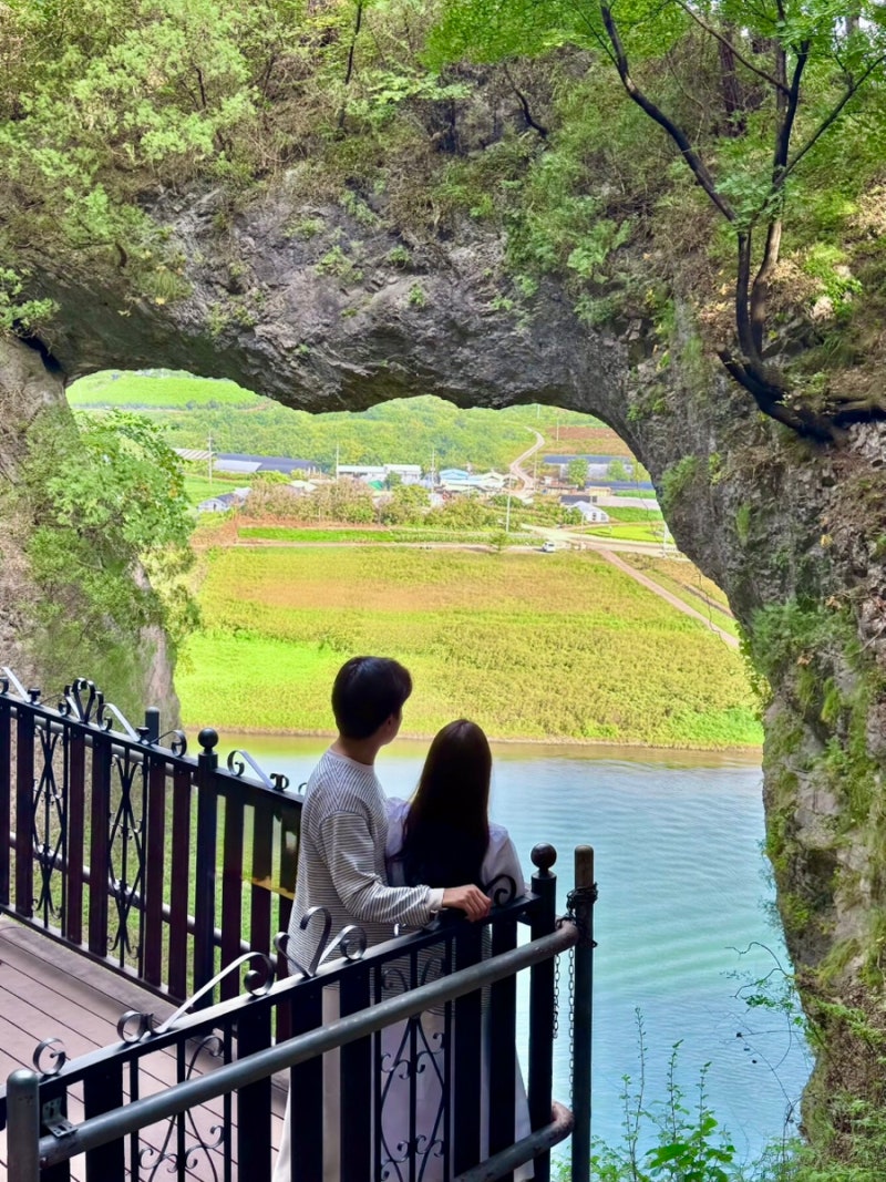 Danyang Day Trip Itinerary: From Mancheonha Skywalk to Dodamsambong, Seokmun, Cafe San, and More