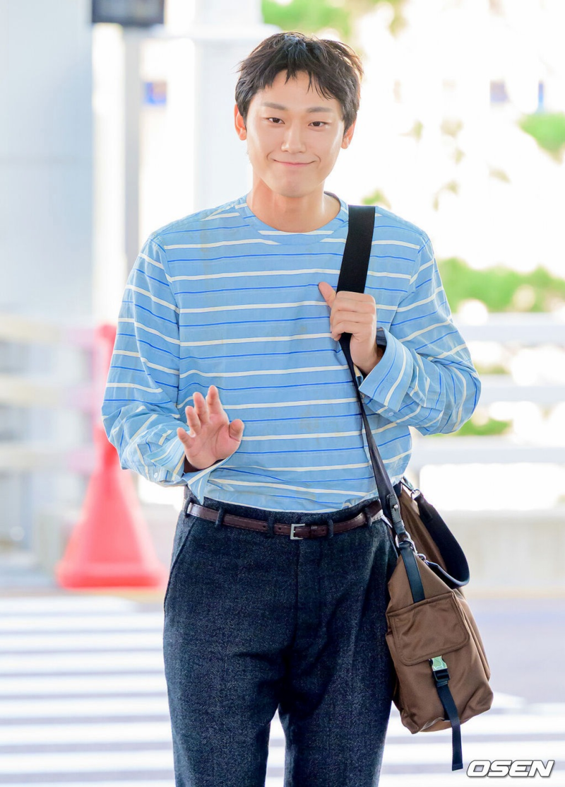 이도현 명품 패션 논란, 공항 패션이 왜 이렇게 아쉬울까?