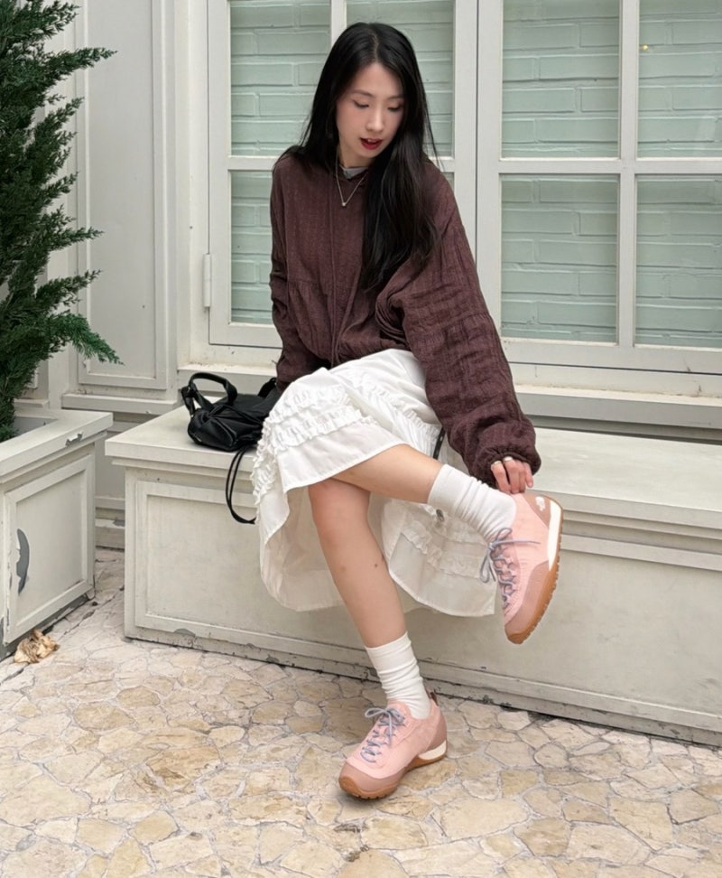 편한 여자 운동화 추천, 노스페이스 화이트라벨 스니커즈 클리프 로우 코디