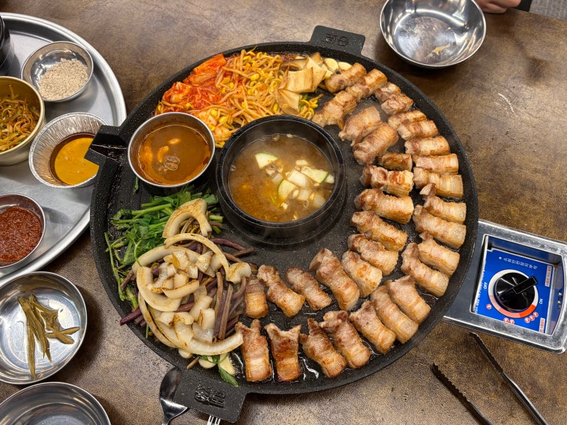대구 현풍 테크노폴리스 맛집 구워주는 삼겹살 ‘종로솥뚜껑’ 가족 모임 장소 추천