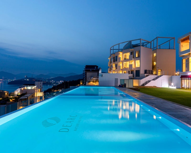 Yeosu The Ark Resort: BBQ, Pool Hours, and Reservations