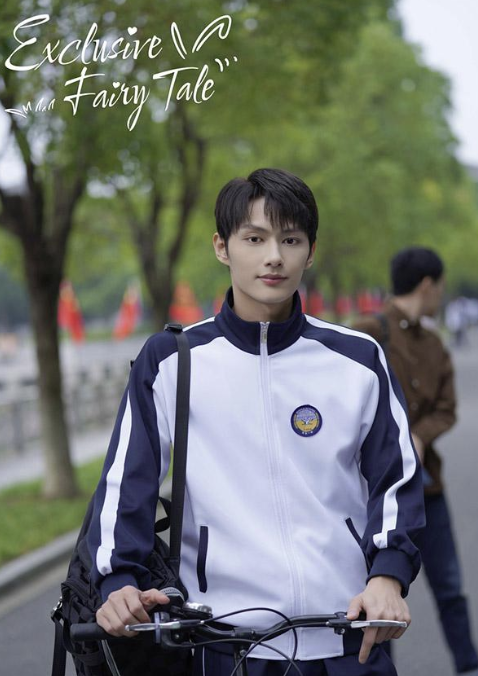 SEVENTEEN Jun Becomes a Movie Lead, Not Just an Idol. Is He Conquering the Chinese Screen Too?