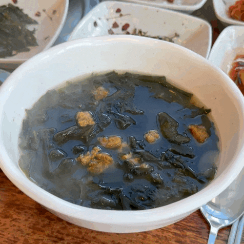 제주 함덕해수욕장 아침 식장 돈드림가든 주차 메뉴 성게미역국 후기