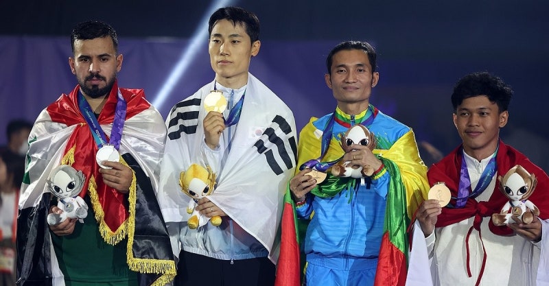 대기업 그만두고 金메달, 테크볼 이준석 어머니가 빚낸 탁구대 사연