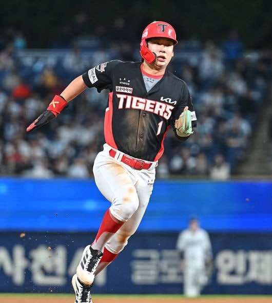 KIA, NC전 8연패 끊고 2연승! 박정우 만루 싹쓸이타로 만든 4시간 18분 역전극
