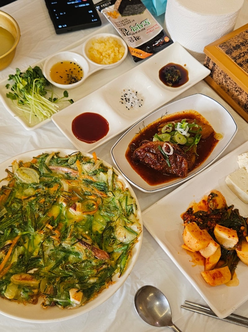 전주 현지인이 친구 데리고 가는 전주 막걸리골목 맛집! 전주 막걸리한상 [전주 다정집]