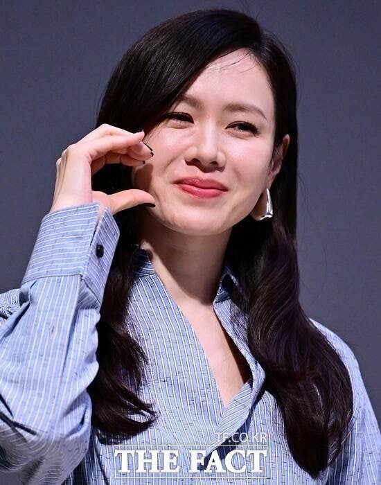 손예진, 27년 뚝심의 롱런 비결: 사극 복귀와 변함없는 신뢰