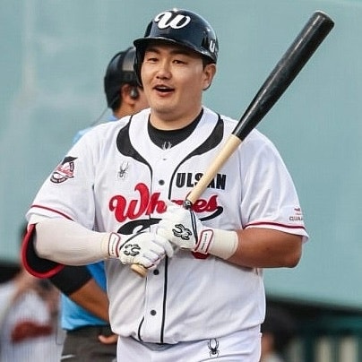 "KT가 최지만을 뽑았다고?" 메이저리그 67홈런 타자가 신인드래프트 2라운드에서 수원으로 갑....