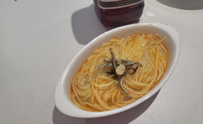 파스타쿠커로 간단하게 알리오올리오 해먹기 10분컷!