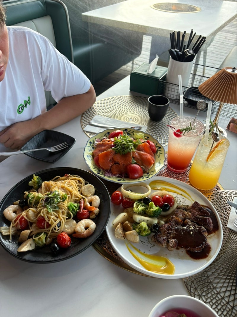 금능해수욕장 맛집 바다뷰가 너무 좋았던 제주맛집 바다한잔 후기