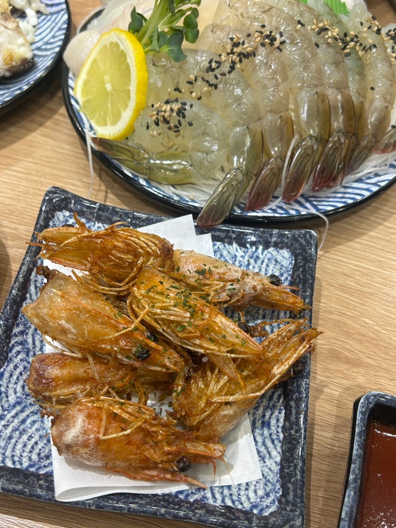무화과 나뭇잎이 마르고 포도열매가 없어도