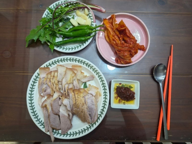 SNS에서 핫한 진라면 스프 수육 진짜 될까? 초간단 진라면 수육 레시피