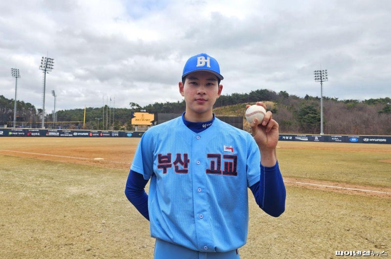 부산고 하현승, 2027 KBO 신인 드래프트 전체 1순위 키움행