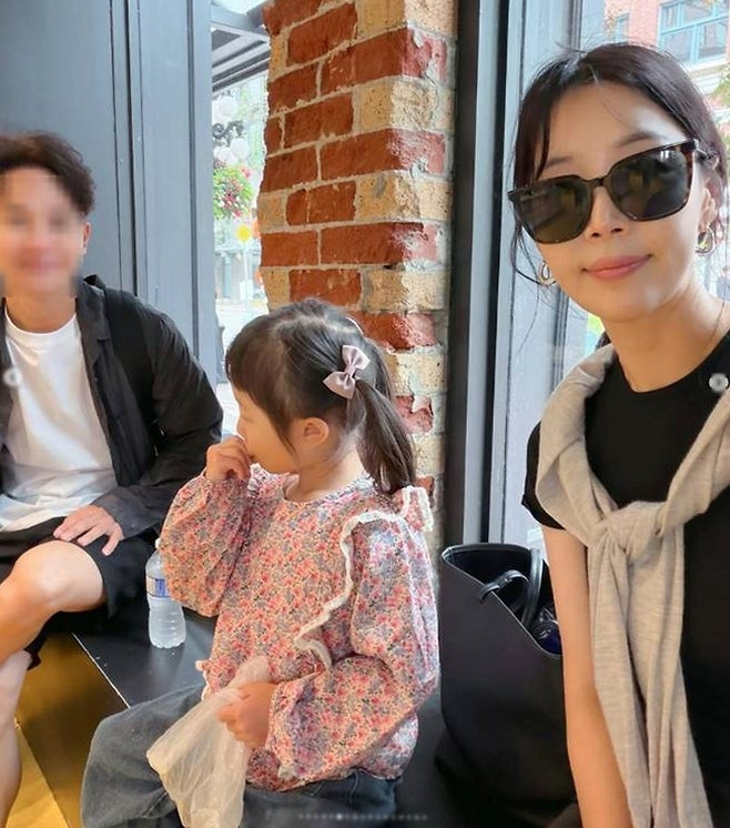 "용기 내서 떠났는데 쉽지 않았다..." 한지혜, 검사 남편·6살 딸과 캐나다 가족여행 반전
