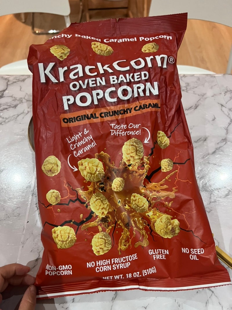 미국 코스트코 과자 추천템 <카라멜팝콘> Krackcorn Oven Baked Popcorn - Original Crunchy Caramel