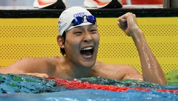 김영범 수영 자유형 50m 금메달, 포상금·병역혜택까지 경제적으로 얼마나 될까