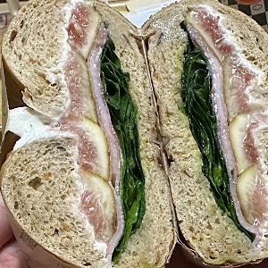 일산 베이글 맛집 생무화과잠봉 샌드위치 파더스베이글