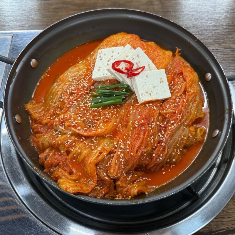 속초 조양동 맛집 관동집 묵은지뼈찜 후기 한식 제대로 하는 곳