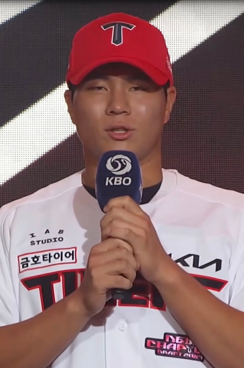 타율 4할 2푼 거포 품었다! KIA 전체 3순위 이호민 지명