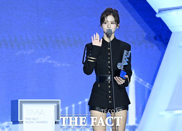 엔믹스, TMA 대상 포함 3관왕 기세…10월 19일 미니6집 '스트레인지 뮤즈'로 컴백