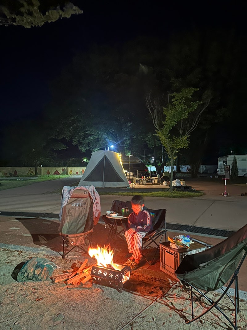 Camping Log: Goseong Dinosaur Land Campground in Gyeongnam, Great for Kids - Camping Food and Activities