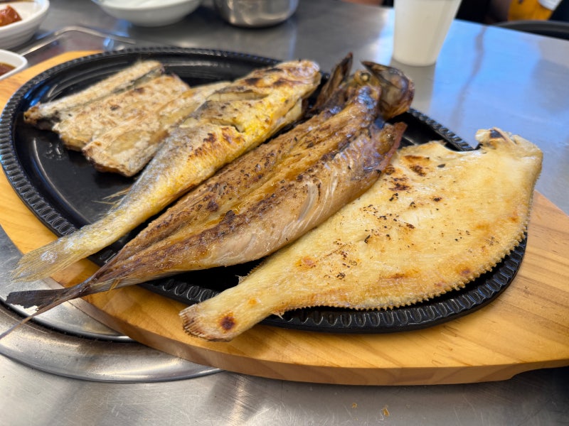 제주공항 근처 맛집 나는 지금 생선이 먹고 싶다 아기랑 모둠생선구이 후기
