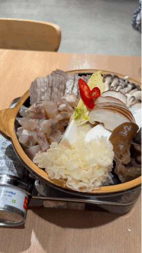 덕수궁 돌담길 맛집 설품 덕수궁점 한우 수육전골 부모님과 한식 한상
