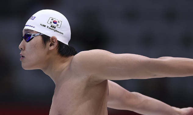 김영범 수영 선수 프로필 나이와 아시안게임 자유형 50m 금메달 기록