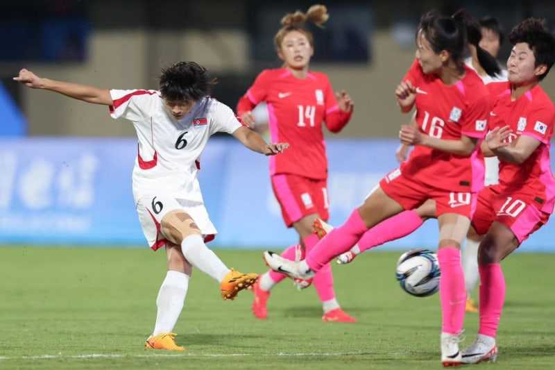 한국 북한 여자축구 1-1 무승부! 윤수정 동점골로 8강 진출⚽