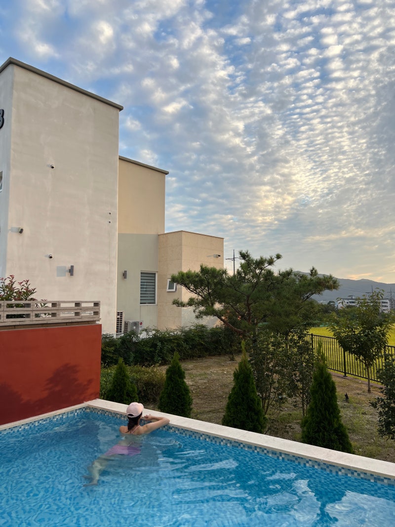 Gyeongju Outdoor Private Pool Villa: Honvillage Pool Villa C102 Review at Bomun Complex