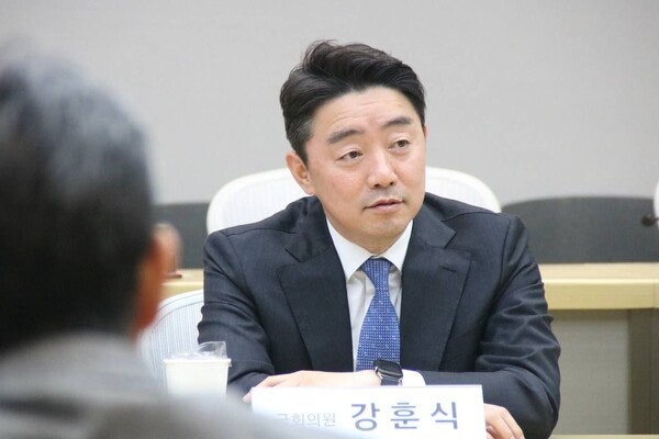 강훈식 비서실장 사의 표명...김승원 용혜인 낙마가 결정적 영향?