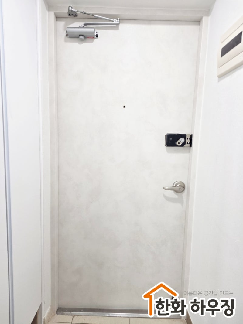 대구 신발장 제작 + 현관문 시트지 및 중문작업 (달서구 성서삼성명가타운)