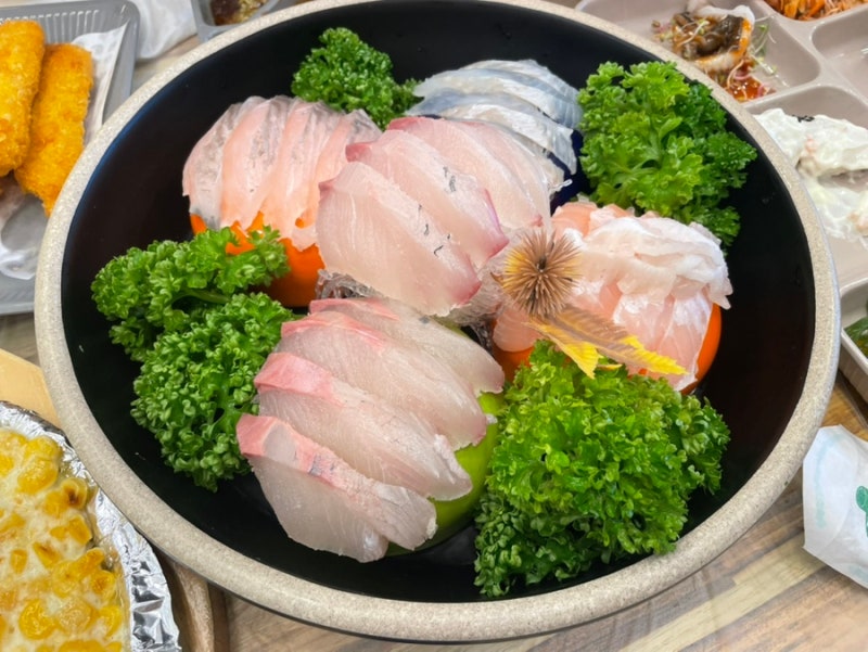 [대포항 맛집] 속초 맛집 대게 역대급 스키구성 가성비 대게 C세트 : 팔팔회센타 시장점