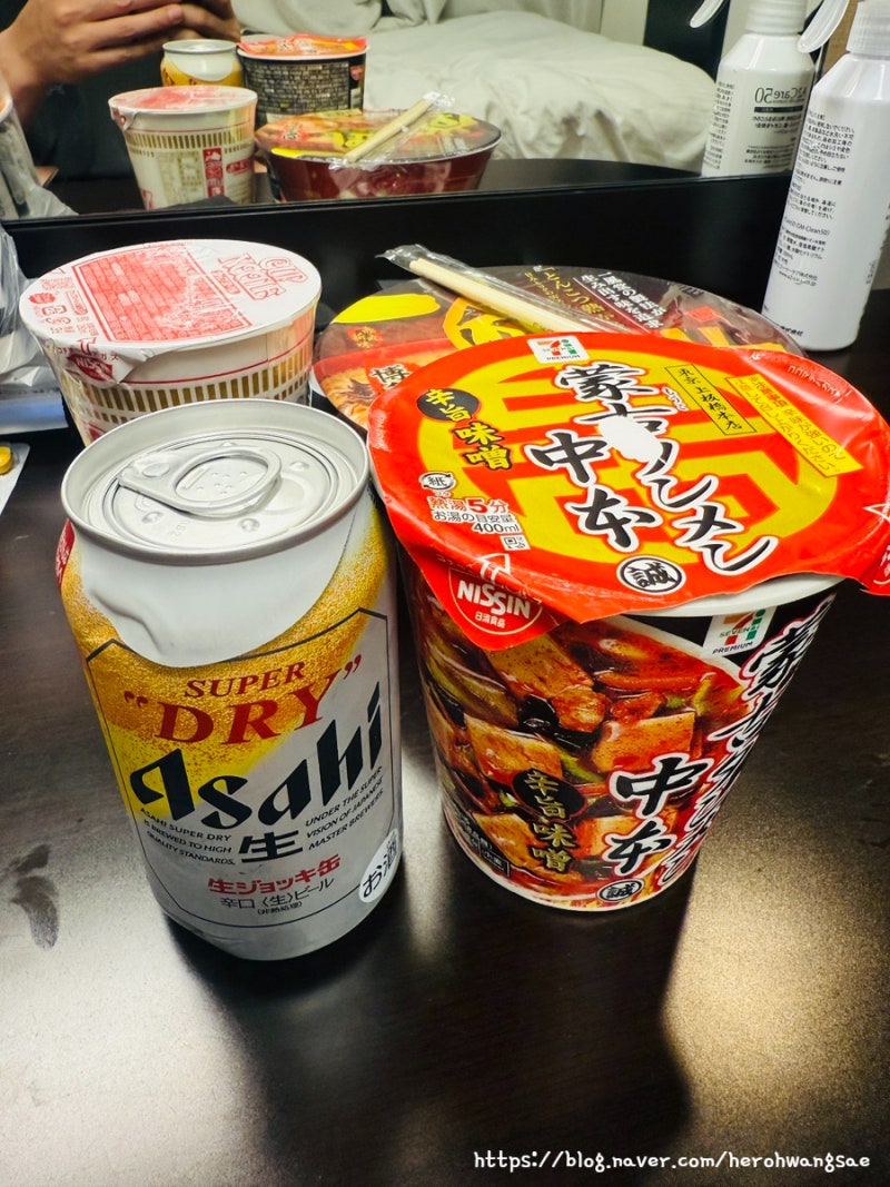 도쿄 - 일본 편의점 컵라면 추천 몽고탄멘