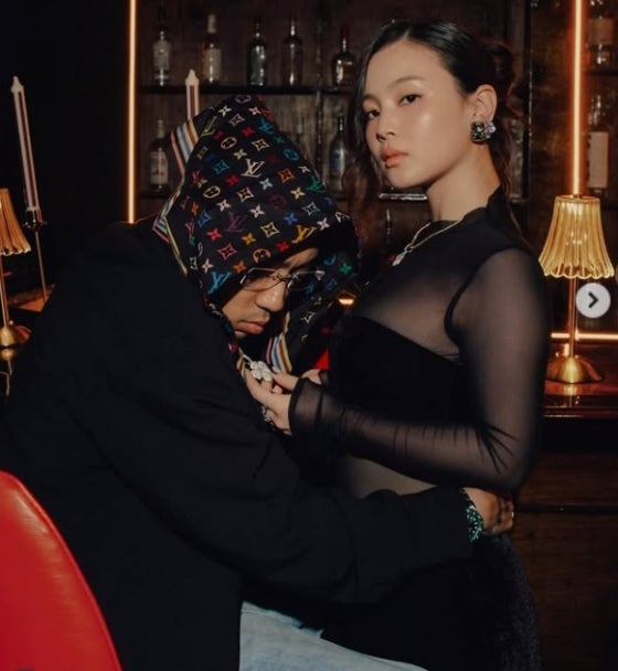 도끼 이하이, 결혼 임박설 무릎 꿇고 세레나데까지