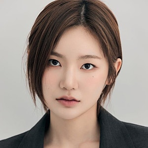 백화점 공짜 사진 한 장에 인생 바뀌었다는 이은샘, 공효진 옆에 선 그 오프숄더 셔츠 코디