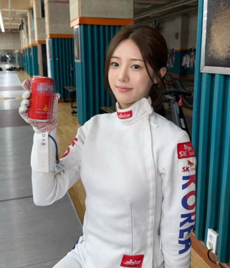 AG 미녀 검객 양승혜, 태국서 "AI가 만든 미모?" 극찬…국내선 고윤정 닮은꼴 화제