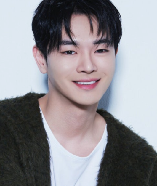 <b>장동주</b> 배우 은퇴 후 <b>기업인</b> 변신…우선그룹 IPO 준비 본격화