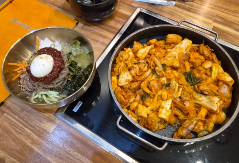 Craving Dakgalbi in Suji? Head Straight to Biwa Byeol Dakgalbi at Suji Lotte Mall