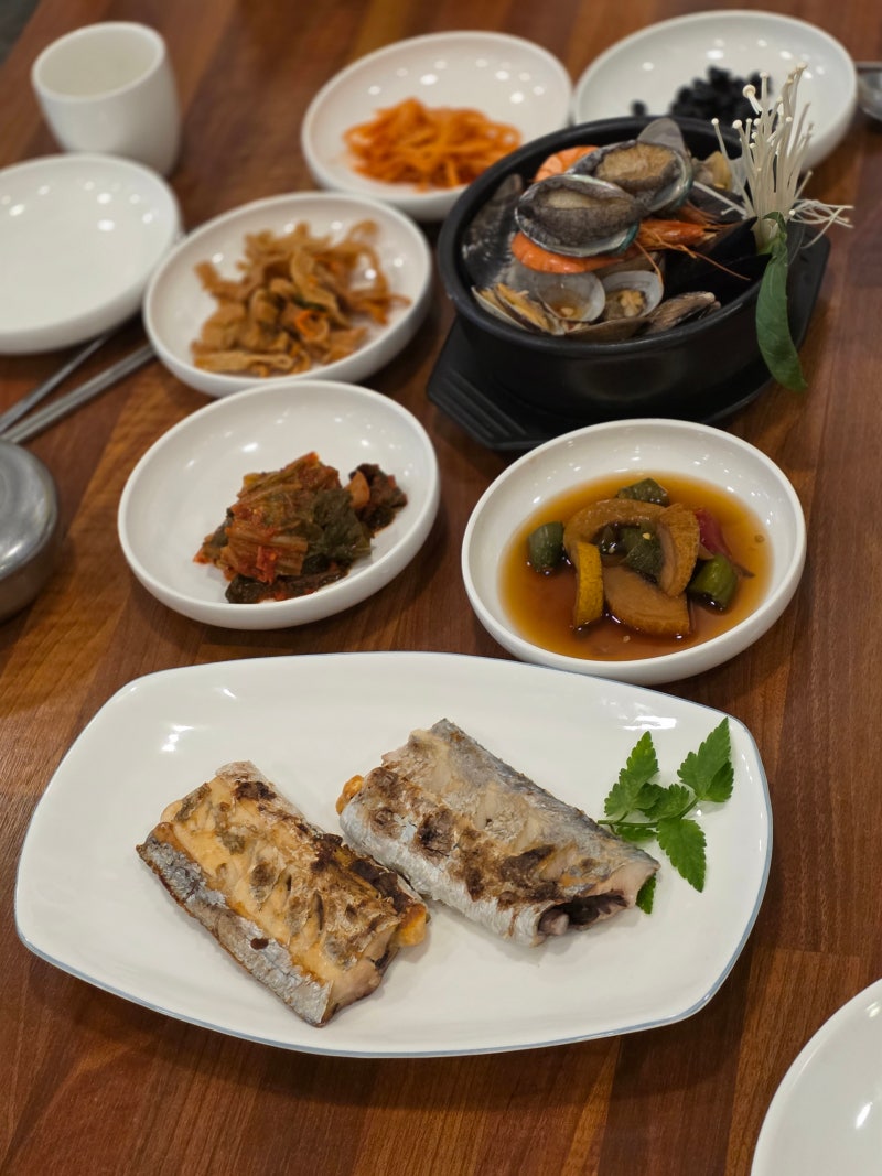 서귀포 여행 필수 코스, 밥도둑 갈치구이 서귀포맛집 천지연전복해물뚝배기