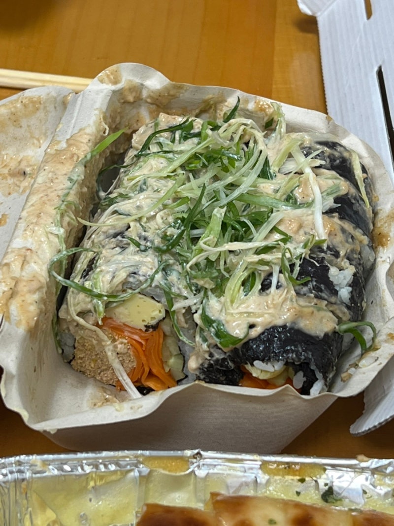 [속초] 강원도 속초 중앙시장 필수 먹거리 명란김밥 맛집 '장홍김밥' 가는법 위치 주문방법 ....