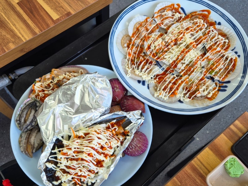구읍뱃터조개구이 맛집 황금물고기 애견동반 식당
