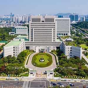 "당장 나가시라"…조희대 대법원장 탄핵 정국, 결국 사법부 대 여당 전면전으로