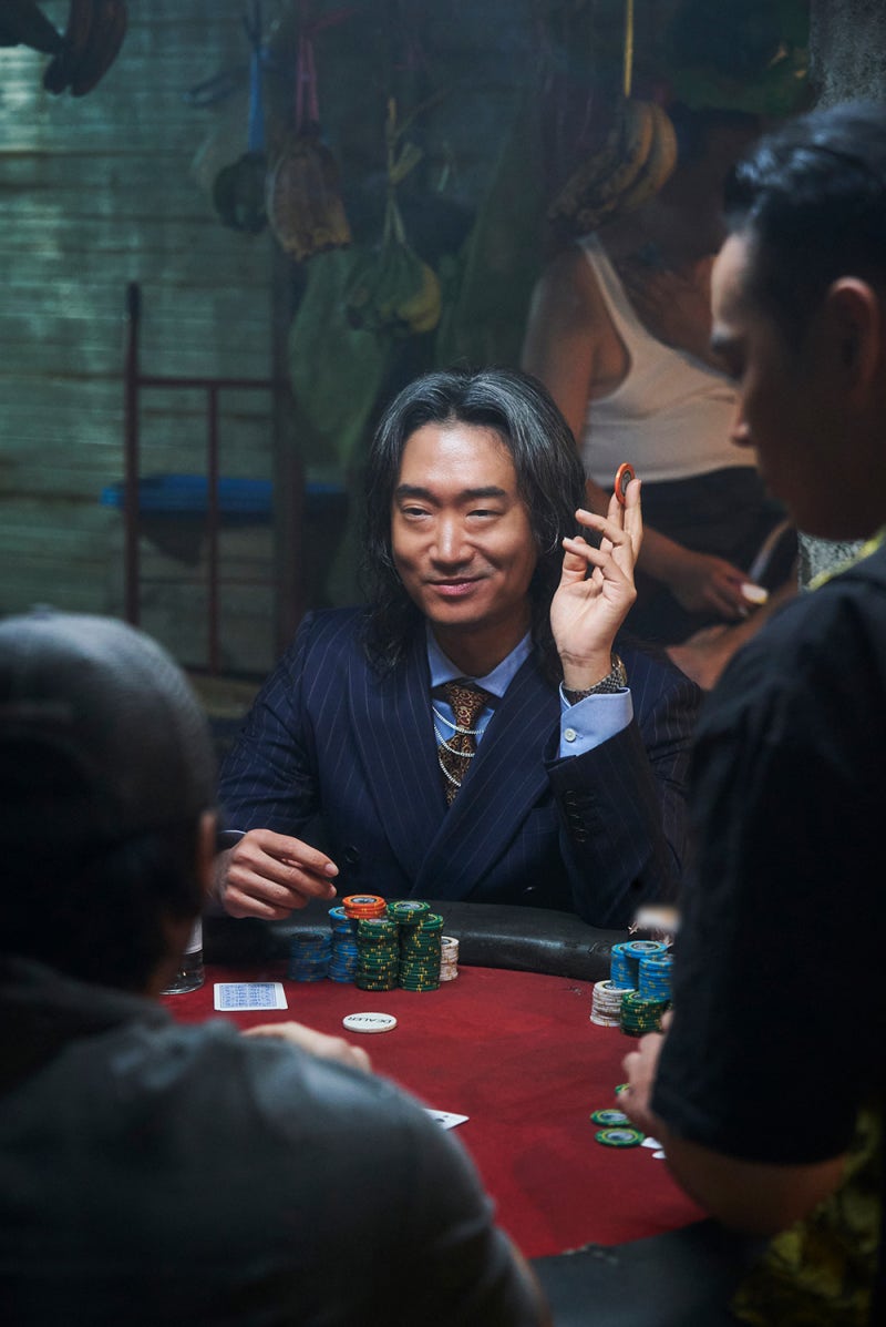 영화 타짜4 개봉일 기대감 업 배우 윤경호 조우진 영화 속 패션 화보부터 근황까지