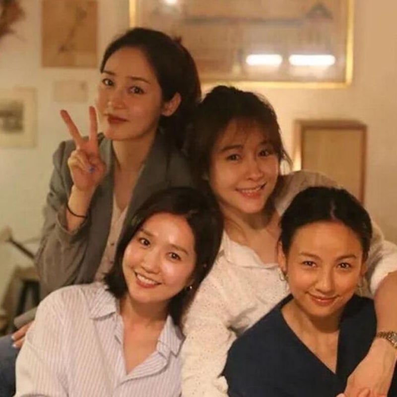 핑클 21년 만에 완전체 컴백, 발표 하루 전 옥주현이 올린 "내일 만나요"